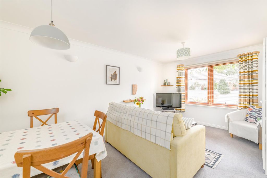 Property photo 3 of 18 11A Bennecourt Drive_Coldstream-03.Jpg