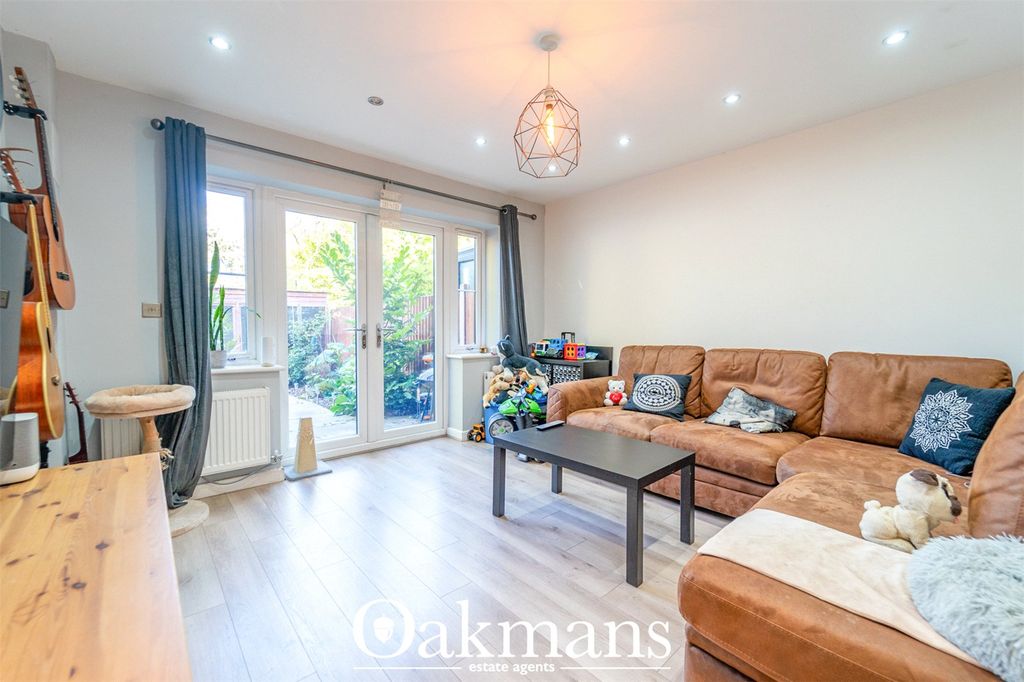 Property photo 2 of 23 Picture No. 43