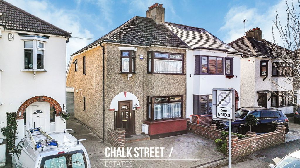 Property photo 1 of 31