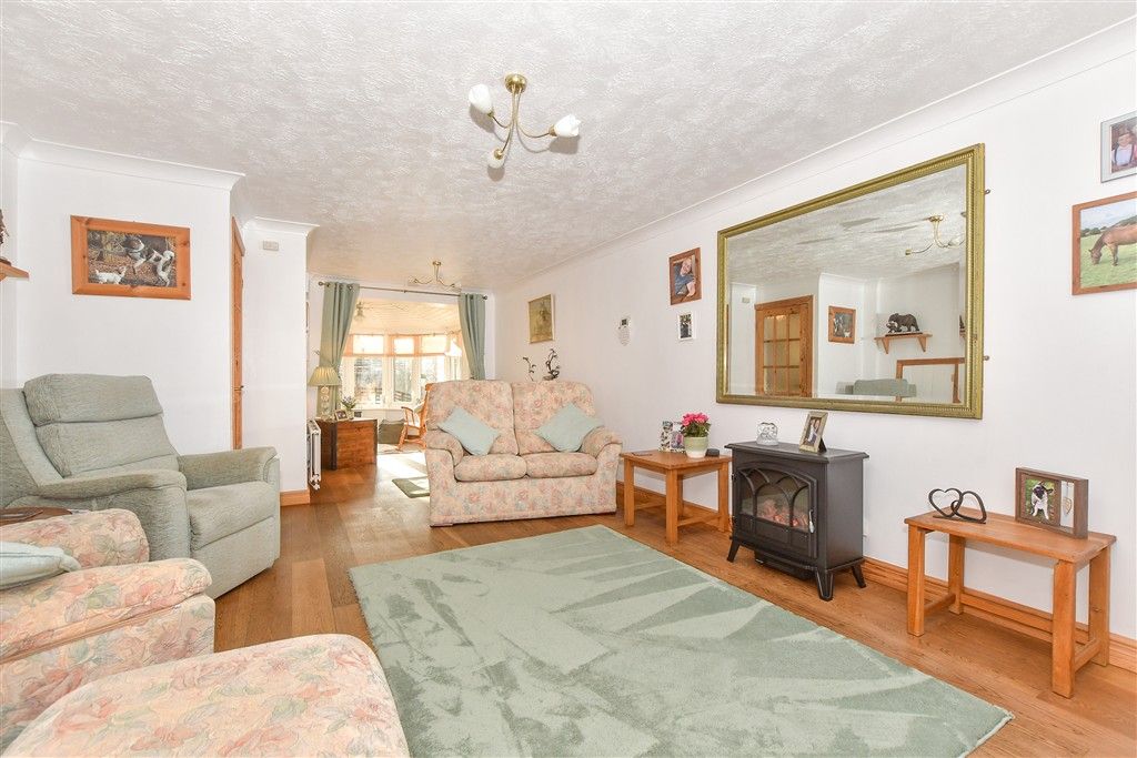 Property photo 3 of 11 Lounge/Dining Room