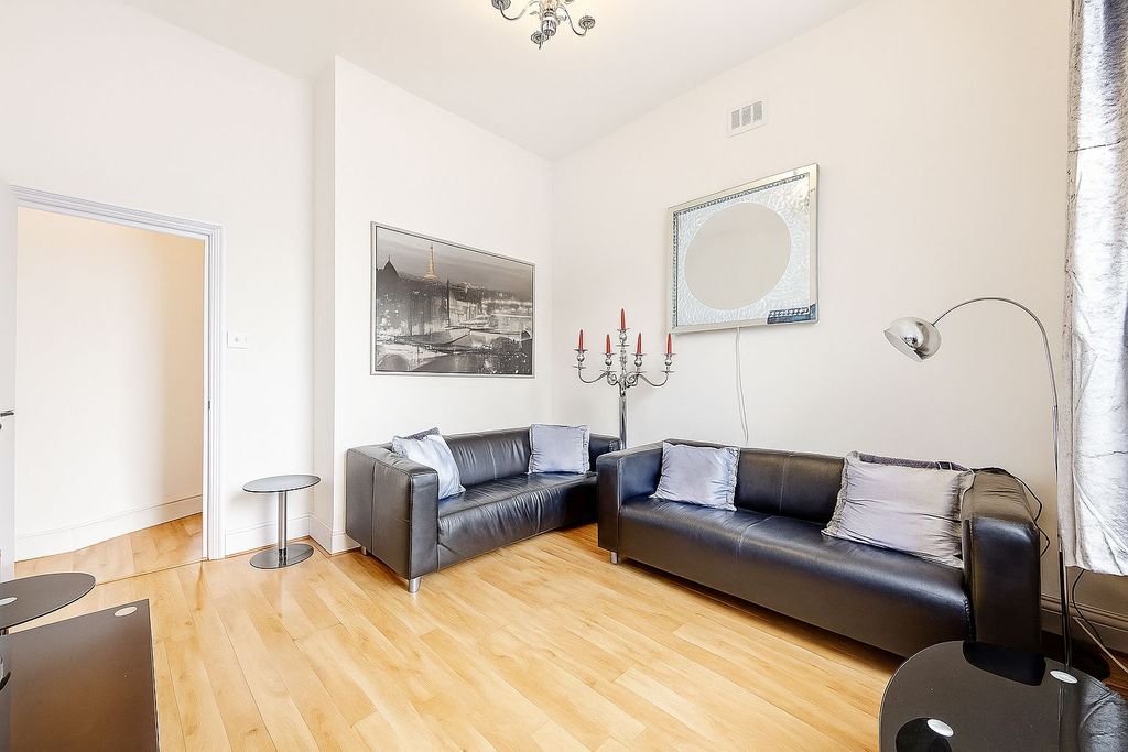 Property photo 1 of 26