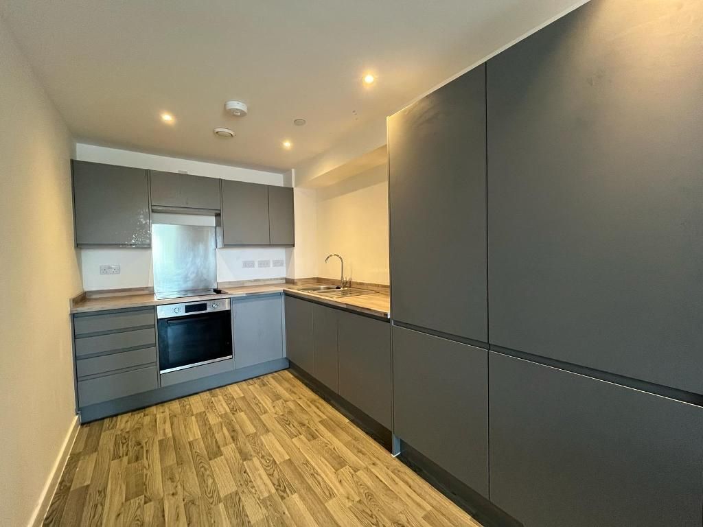 Property photo 3 of 8 Photo 3