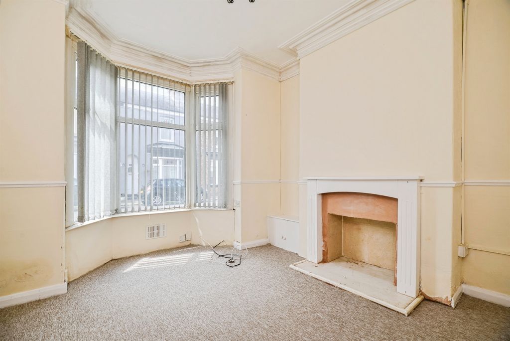 Property photo 2 of 16
