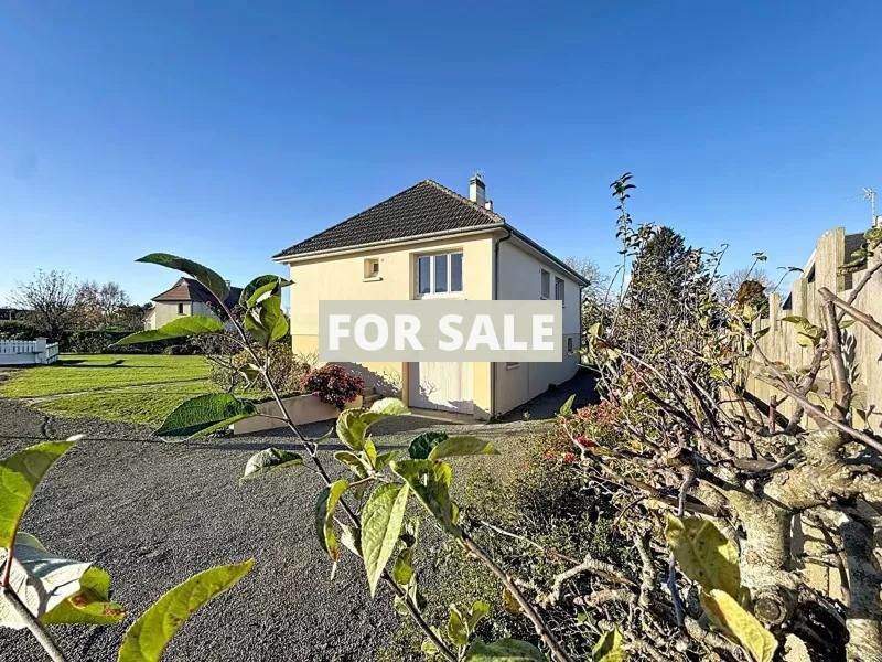 Property photo 2 of 18