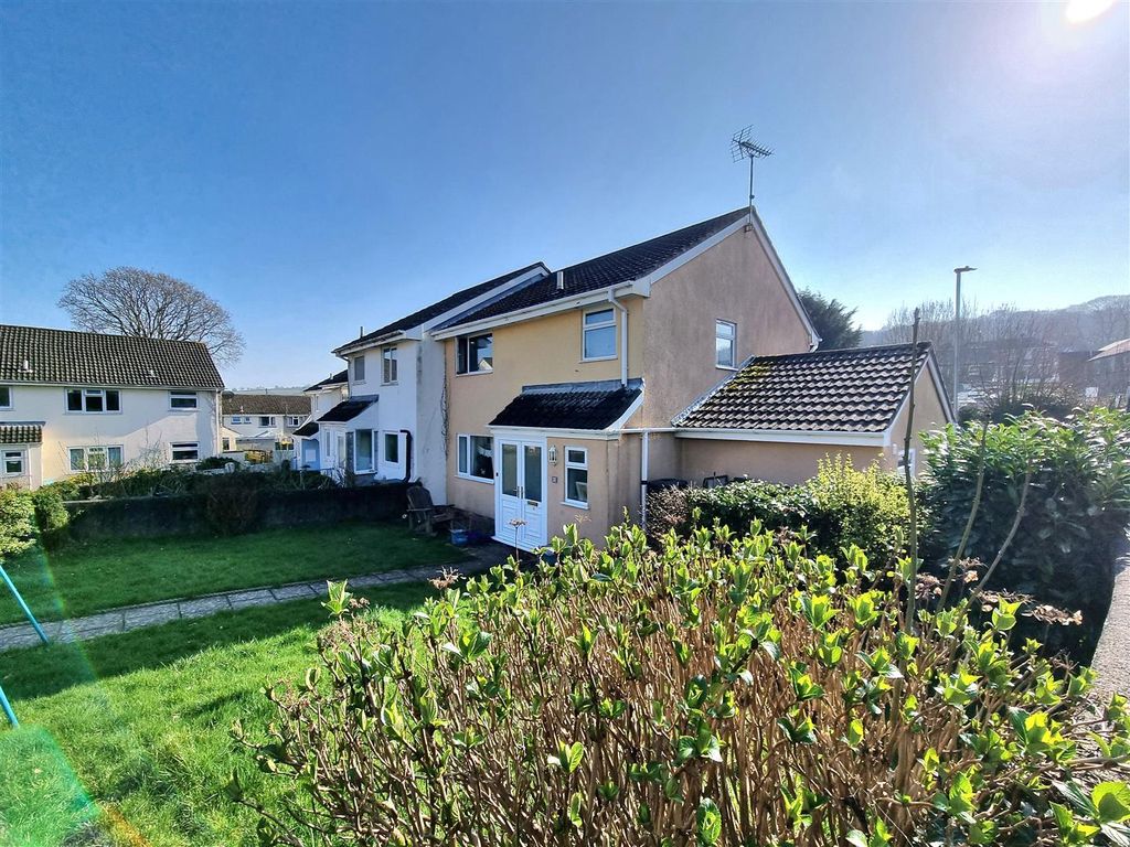 Property photo 1 of 19 New Front.Jpg