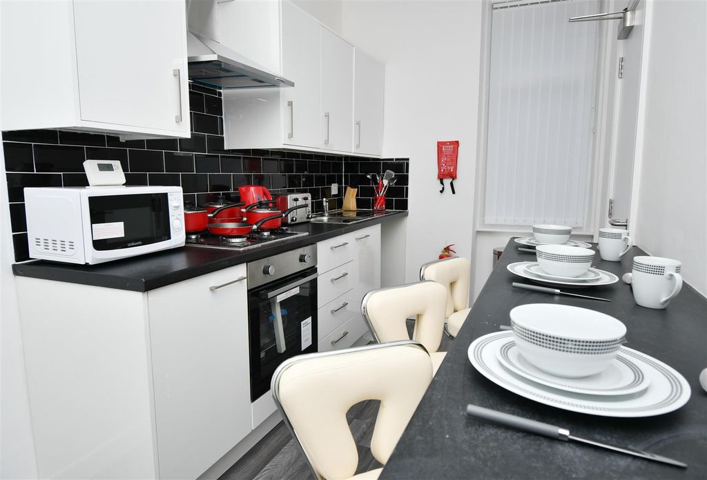 Property photo 3 of 3 Kitchen.Jpg