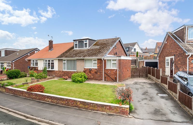 Property photo 1 of 9 Photo 13