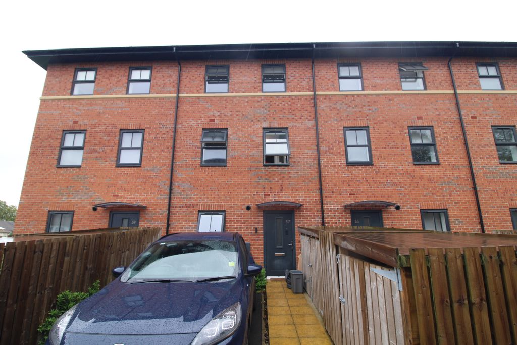 Property photo 1 of 8 Img_4954