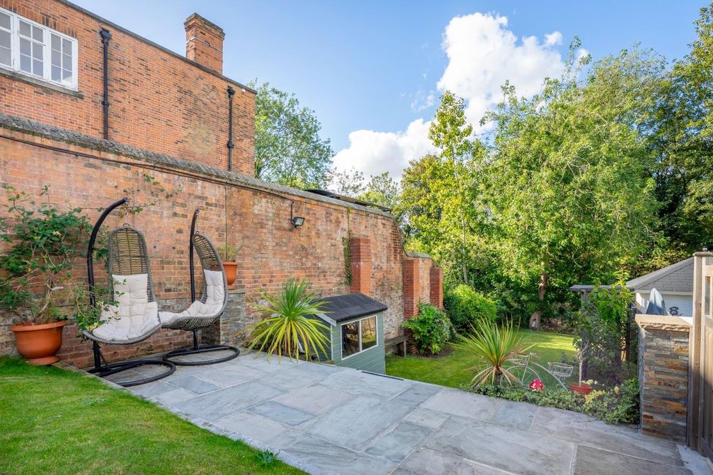 Property photo 3 of 18 Rear Garden