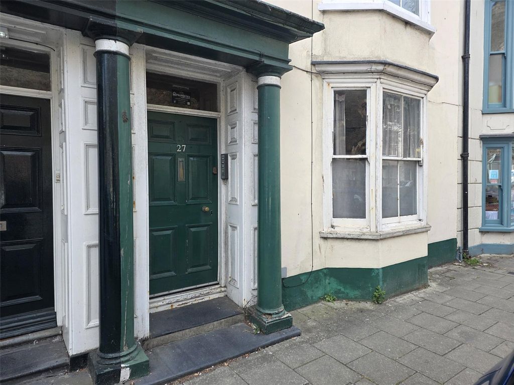 Property photo 1 of 11 Picture No. 12