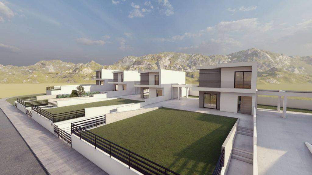 Property photo 1 of 2