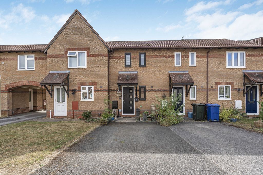 Property photo 1 of 18