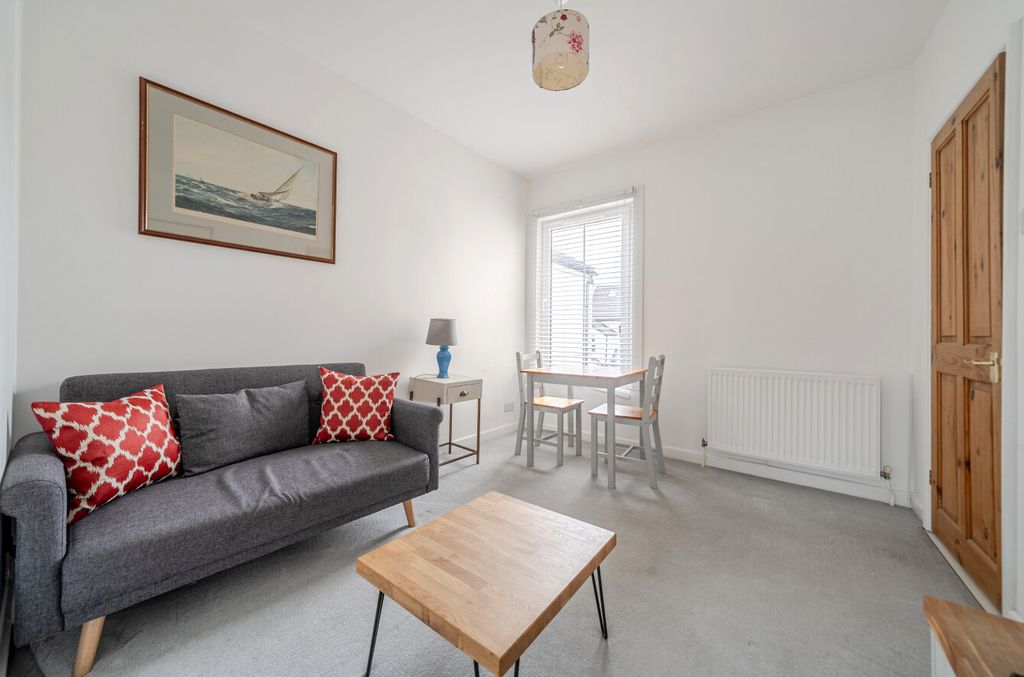 Property photo 2 of 10 1423596-4-69Ab18d...