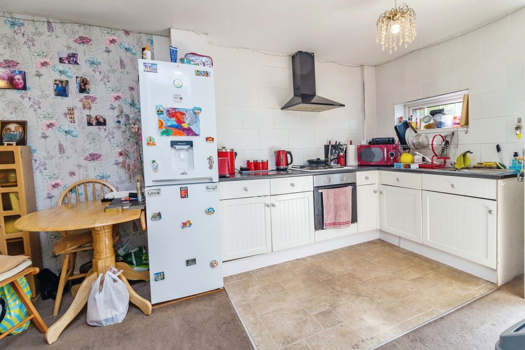 Property photo 3 of 16 Photography