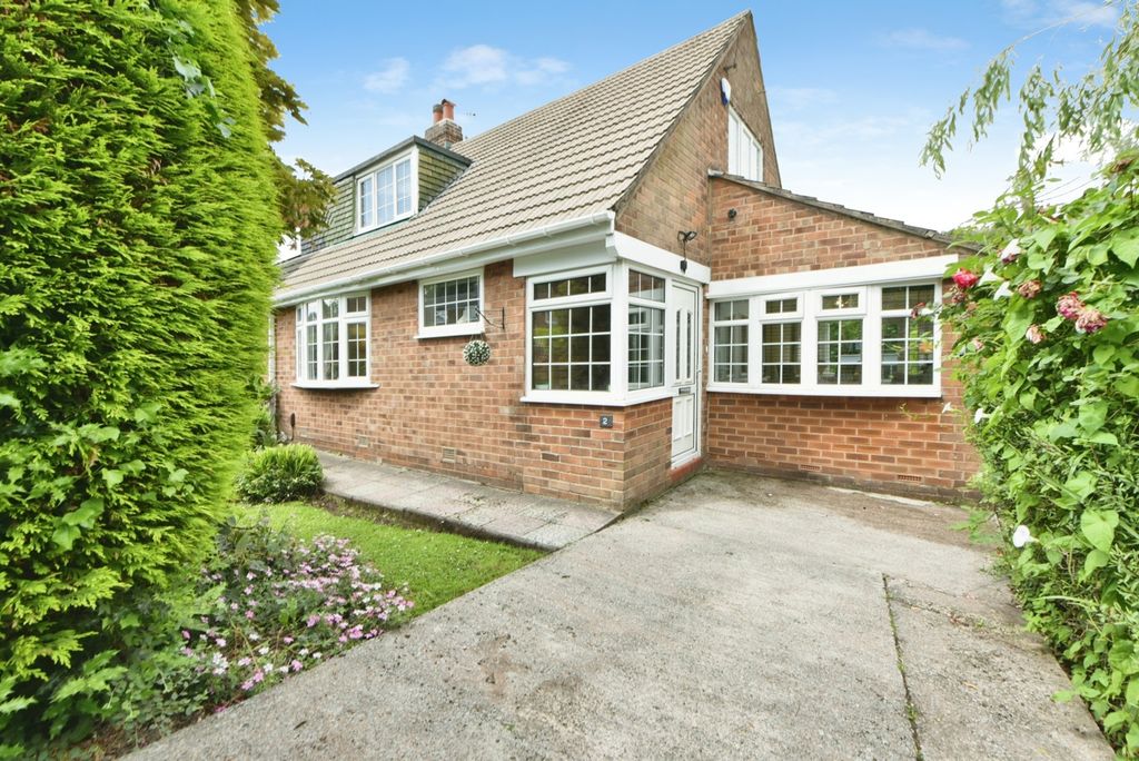 Property photo 1 of 20 Fir Road
