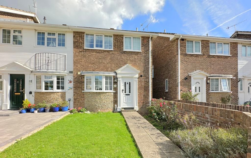 Property photo 1 of 14 Photo 27