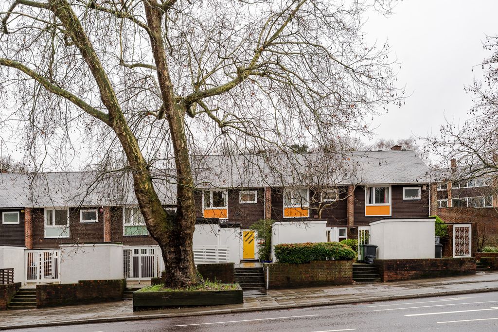 Property photo 2 of 29 326090 - 117 London Road-1.Jpeg