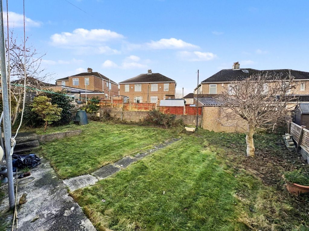 Property photo 2 of 13