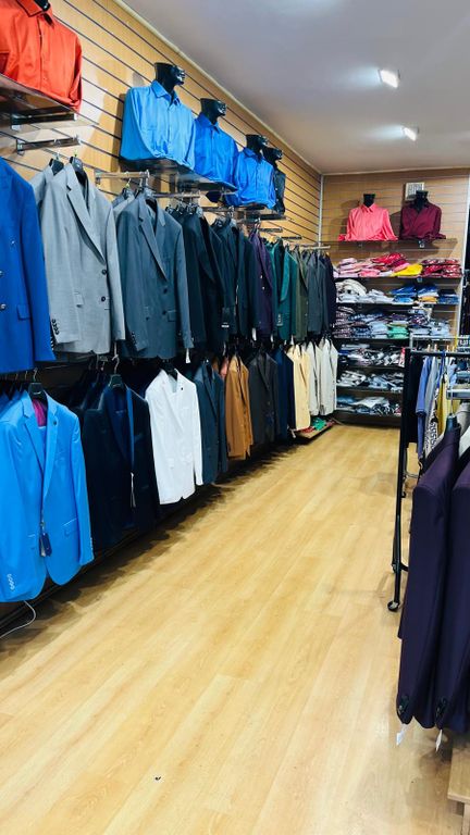 Property photo 1 of 11 A Retail Shop With A3 Licence In Wembley High Road