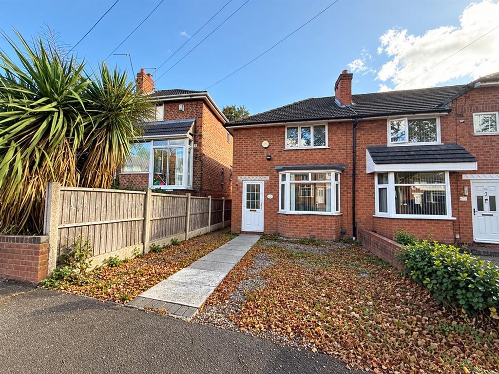 Property photo 1 of 16 Approach