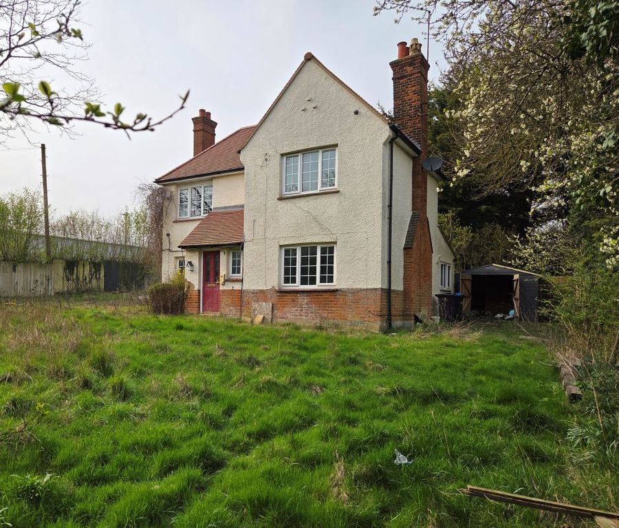 Property photo 2 of 12