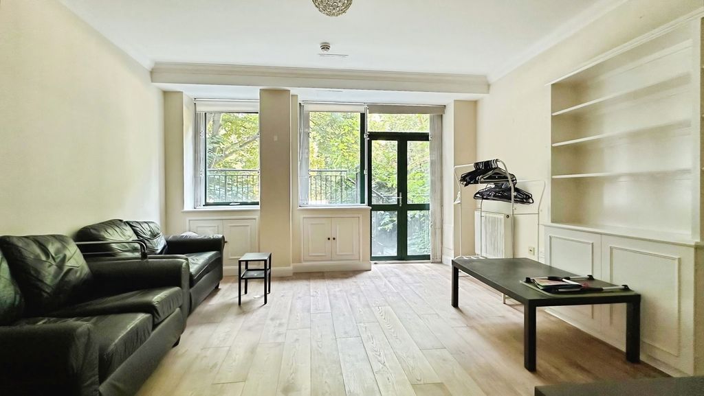 Property photo 2 of 11 Reception Room