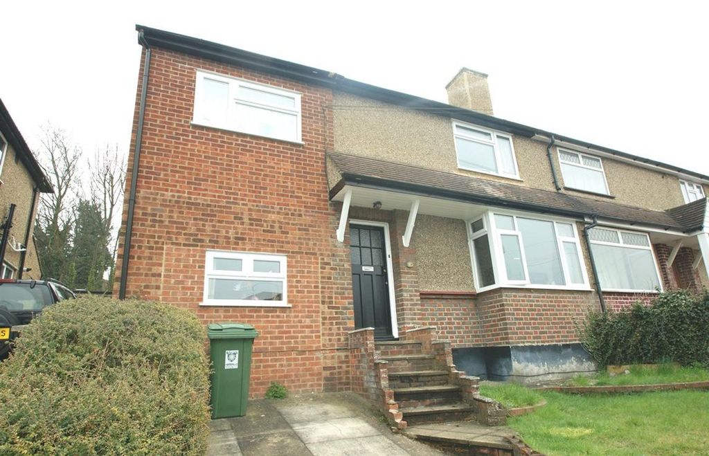 Property photo 1 of 4