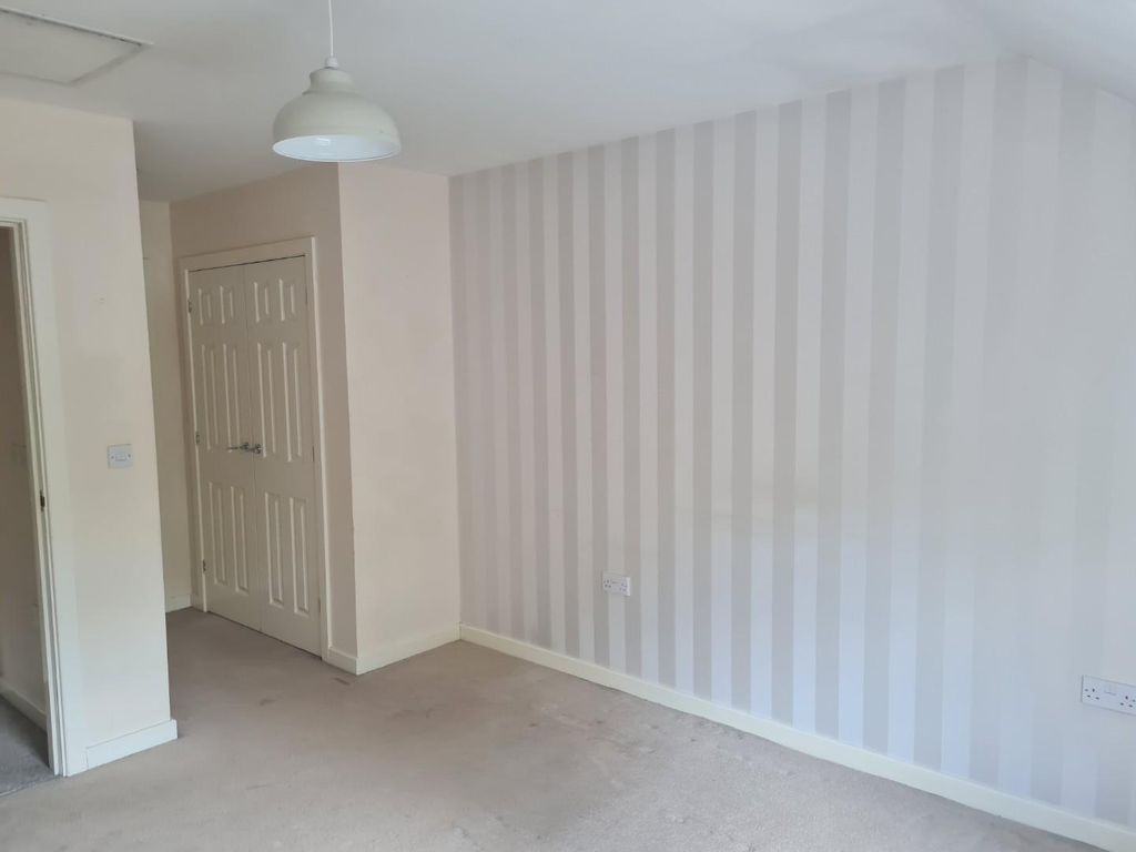 Property photo 3 of 10 22 4.Jpg