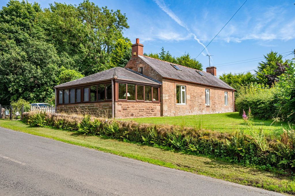 Property photo 1 of 25
