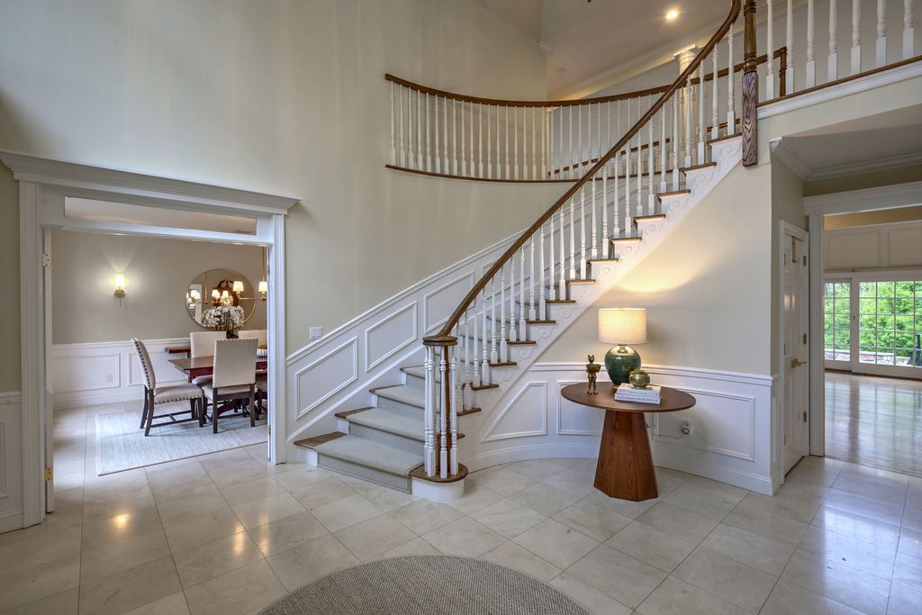 Property photo 3 of 8 <Alttext/>