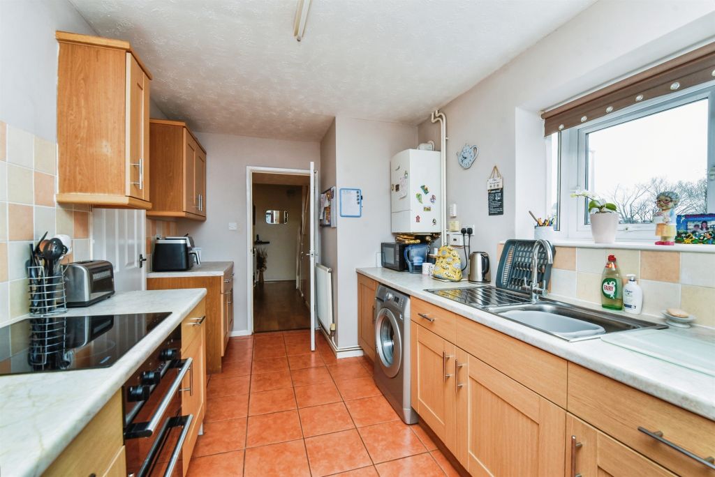 Property photo 3 of 17