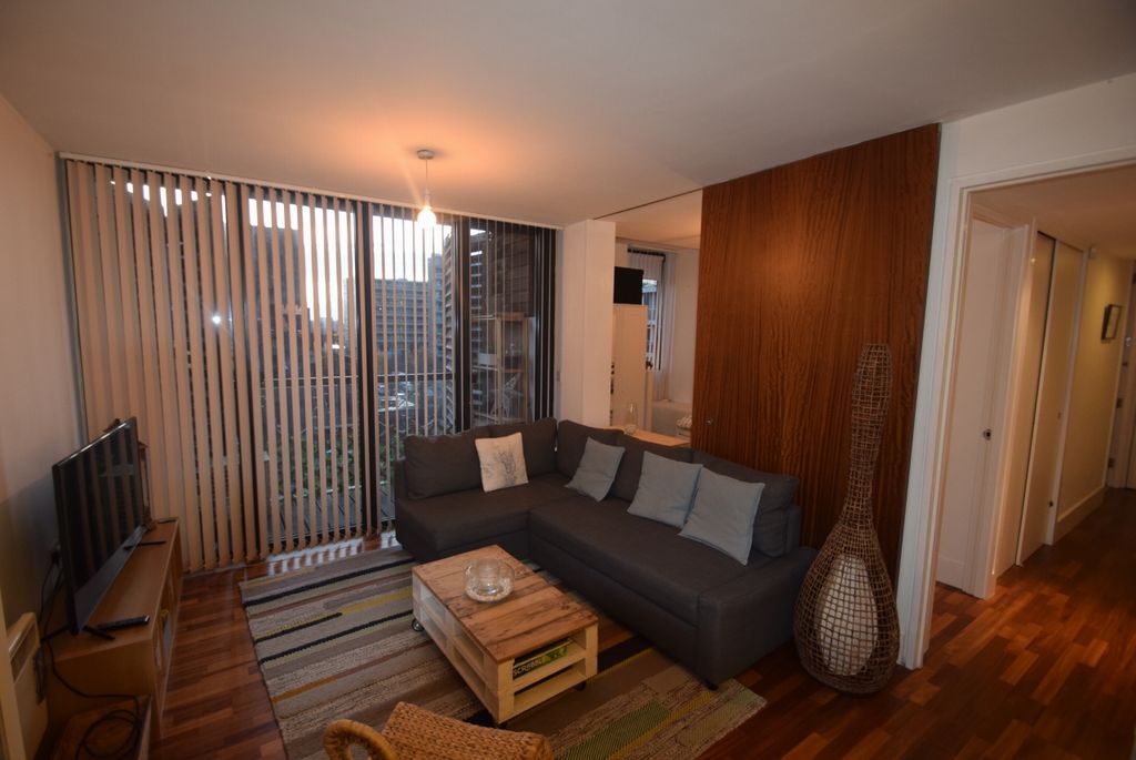 Property photo 2 of 13 Lounge