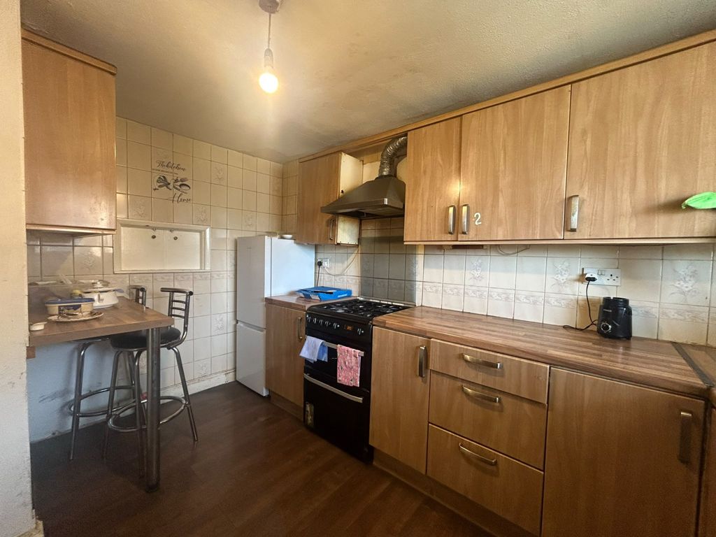 Property photo 2 of 10 Gallery