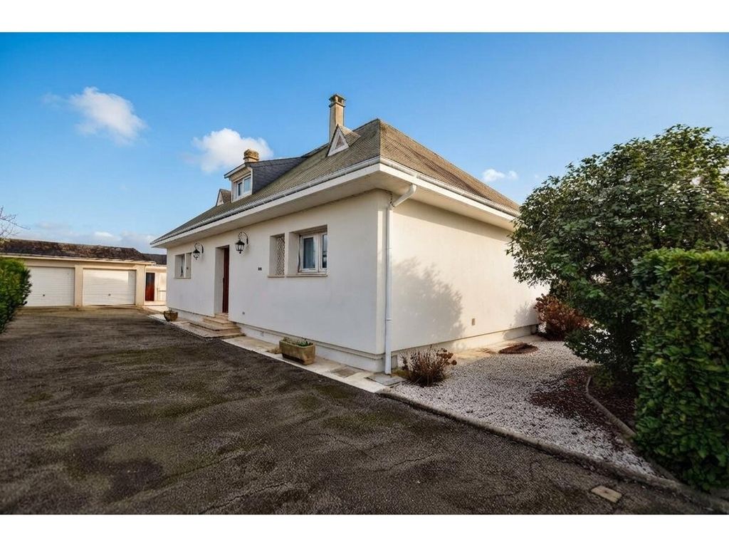 Property photo 2 of 20