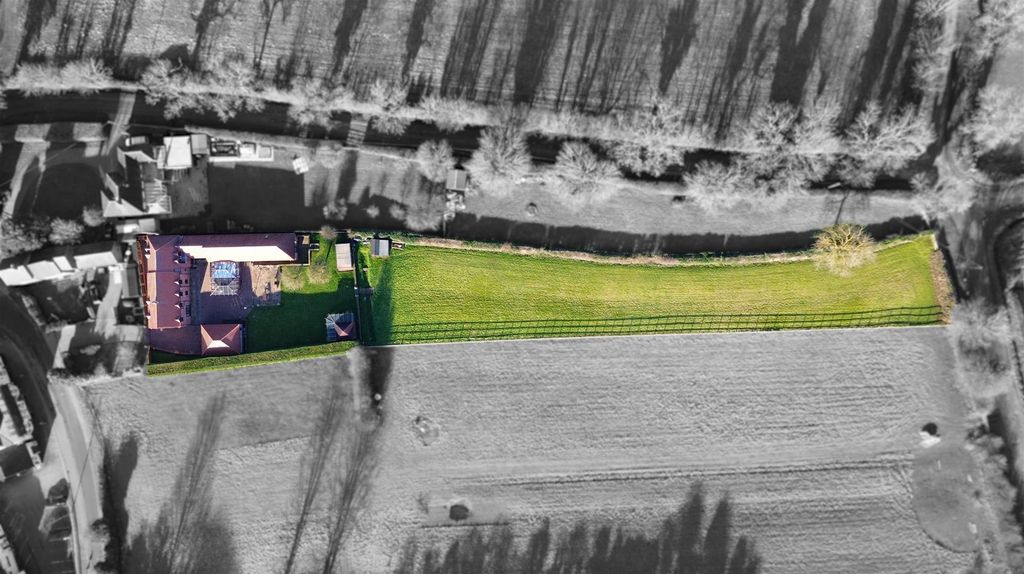 Property photo 2 of 38 Drone - Full Plot Size