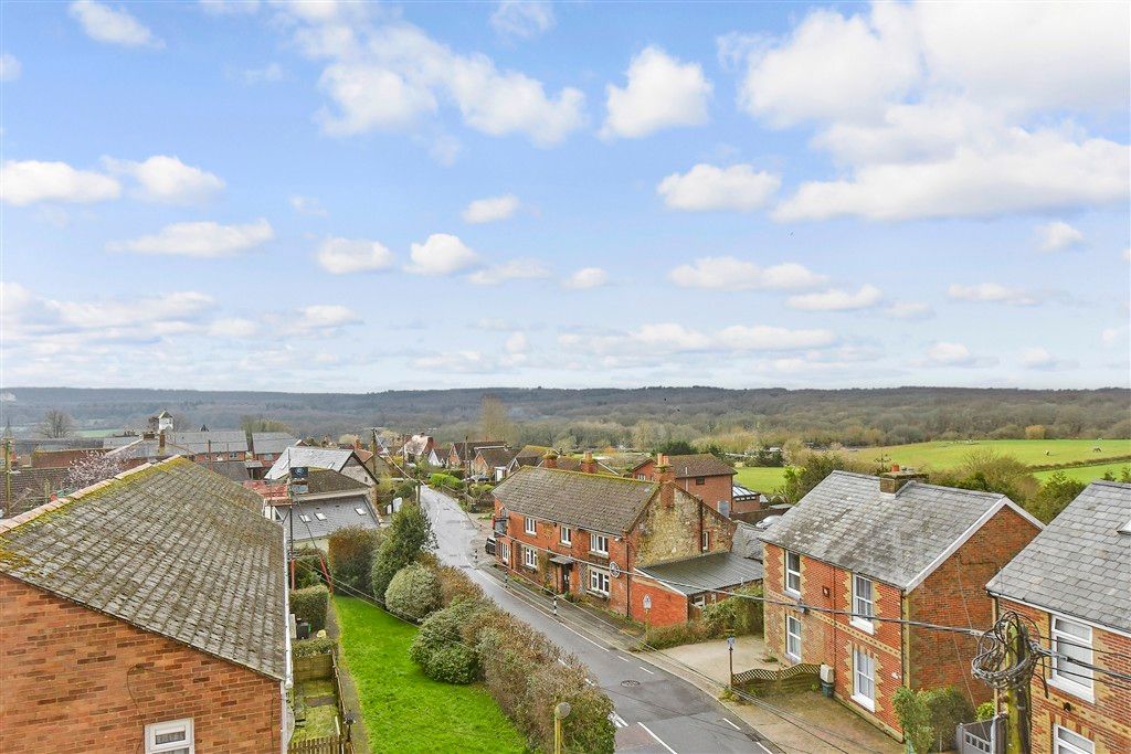 Property photo 1 of 11 Views To Side