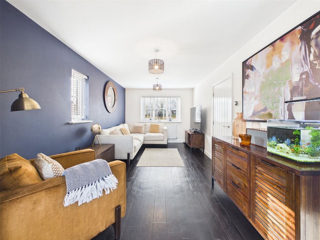 Property photo 2 of 21 Picture No. 22