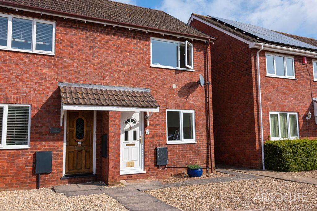 Property photo 1 of 3