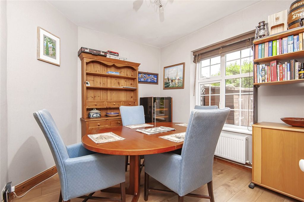 Property photo 2 of 15 Picture No. 08