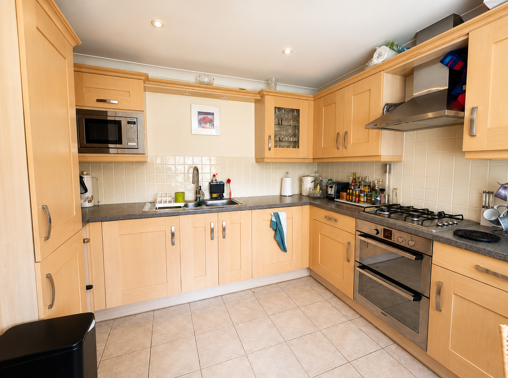Property photo 2 of 15 Picture No. 18