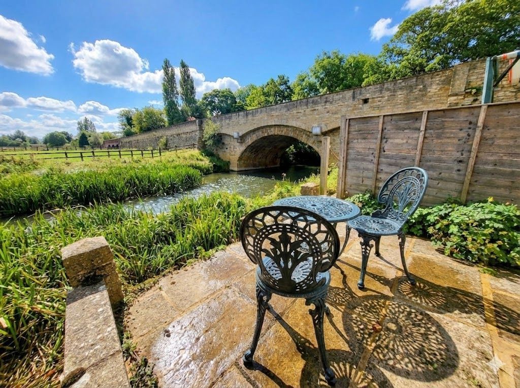 Property photo 3 of 22