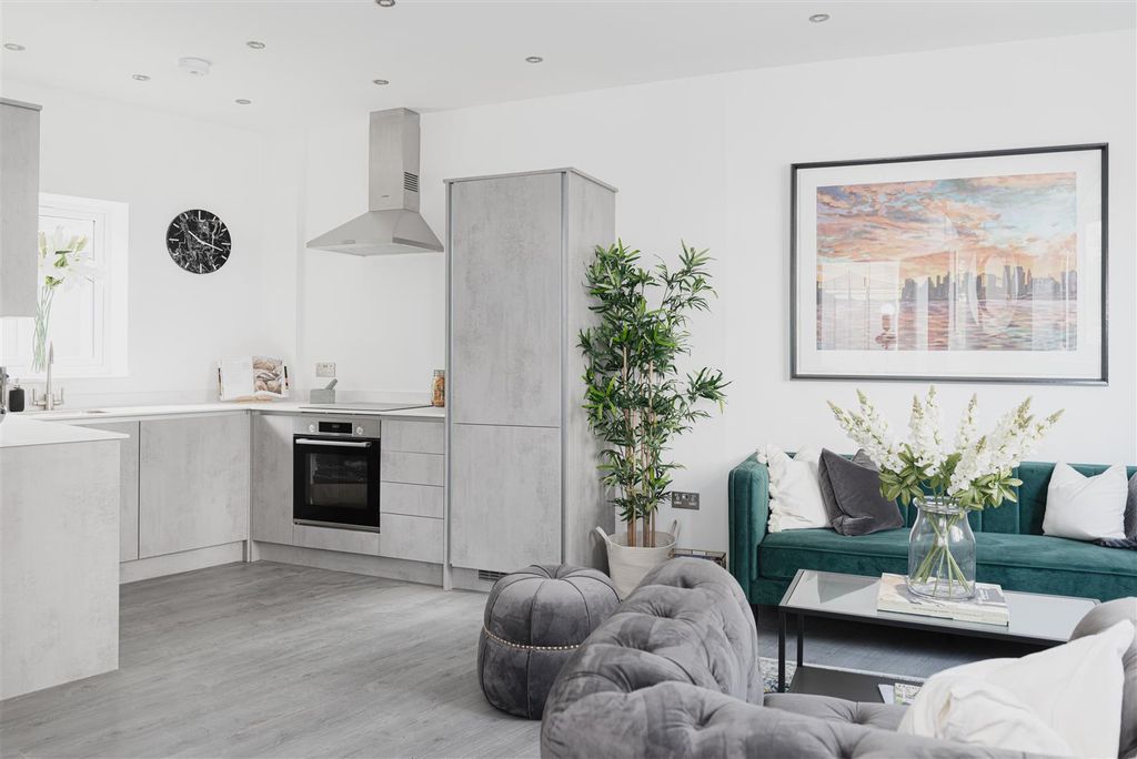 Property photo 1 of 15 14.Jpg