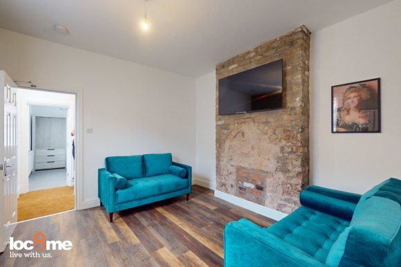 Property photo 2 of 19 8229257.Jpg