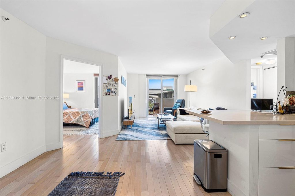 Property photo 2 of 36 <Alttext/>