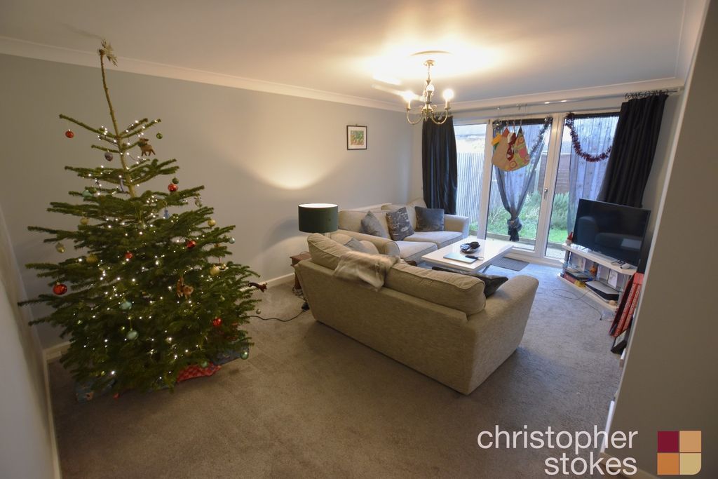 Property photo 3 of 8 2759894