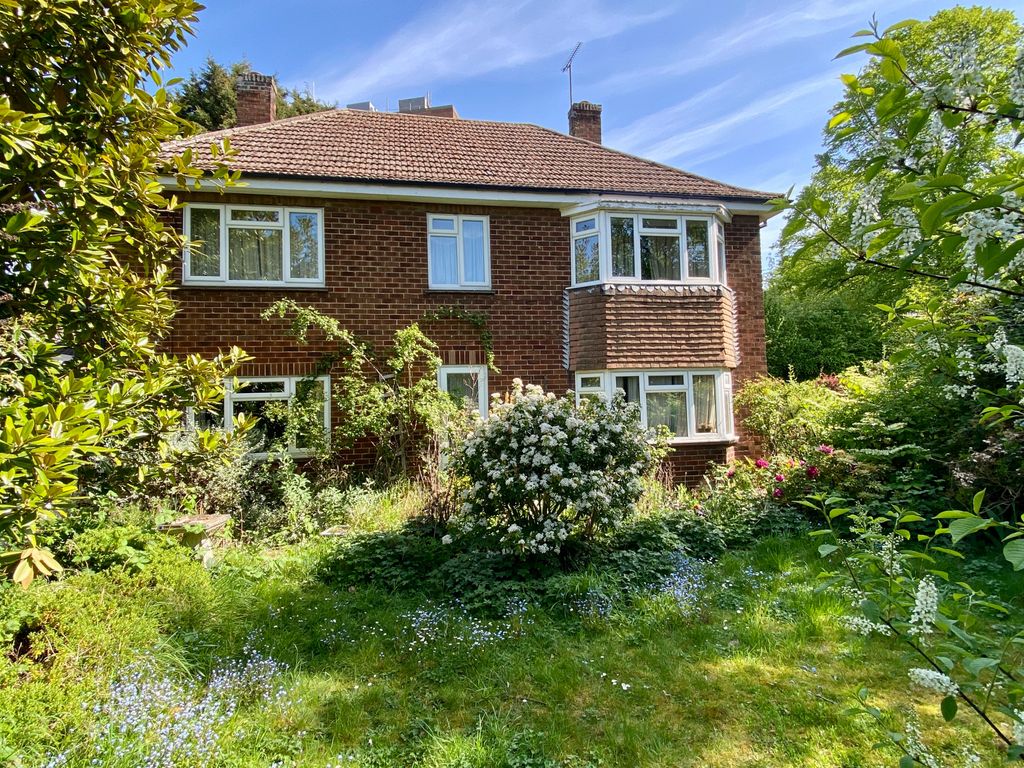 Property photo 1 of 23