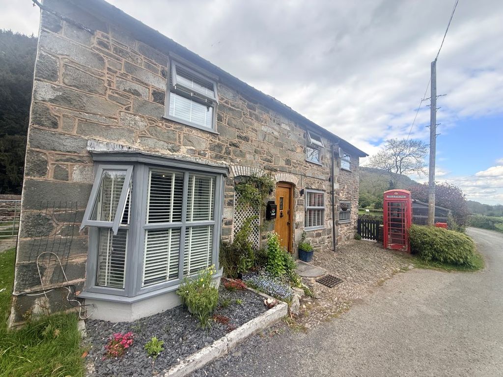 Property photo 3 of 75