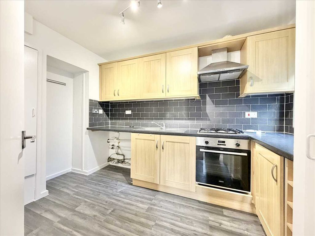 Property photo 2 of 13 Kitchen