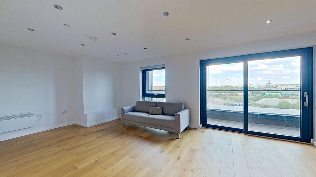 Property photo 1 of 37 Living Room