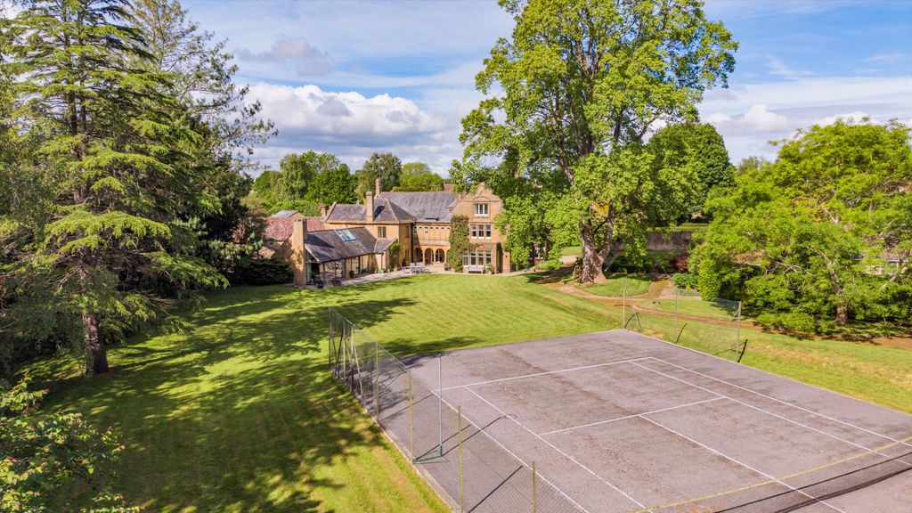 Property photo 1 of 30 Image